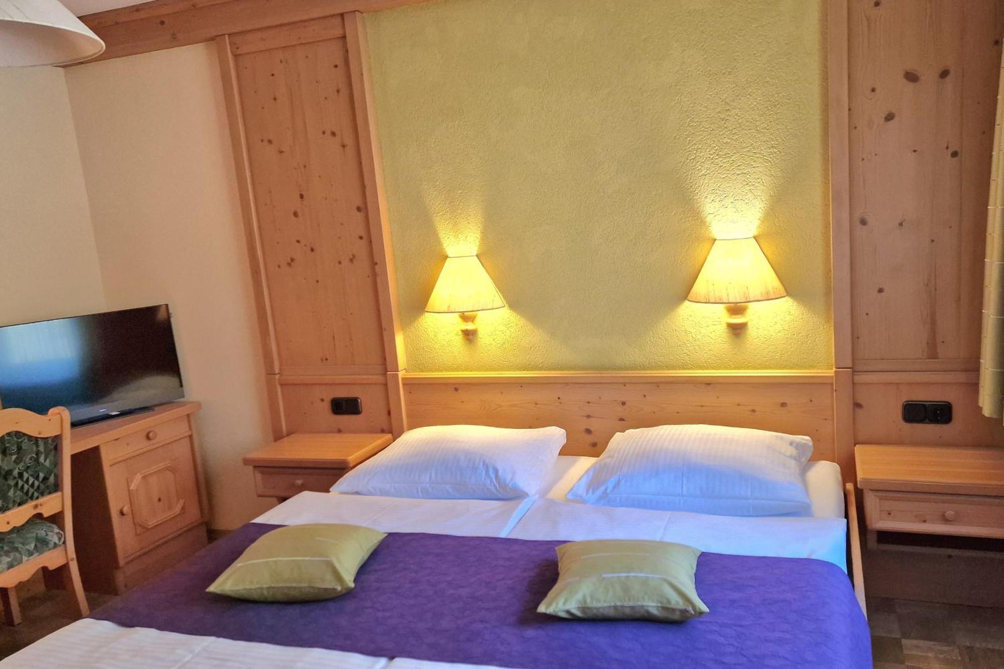 Landgasthof Trattnig Schiefling am See Room photo