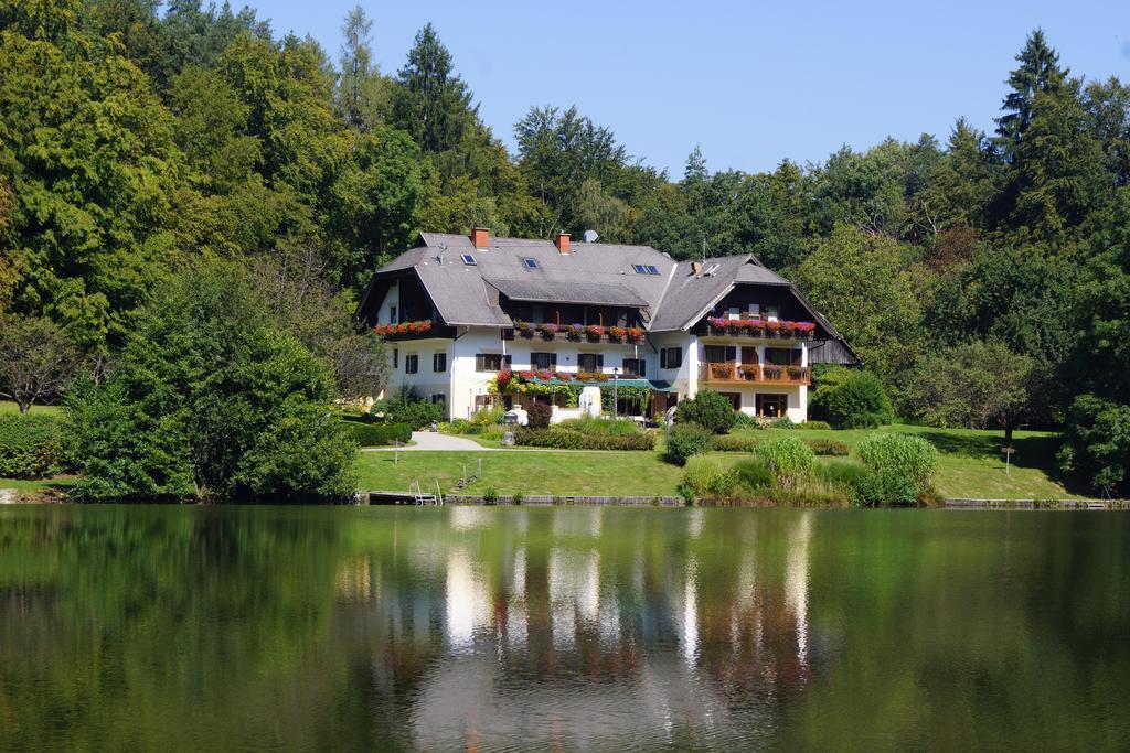 Landgasthof Trattnig Schiefling am See Exterior photo
